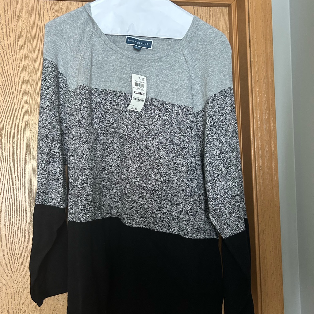 Karen Scott Women's Gray And Black Color Block Sweater